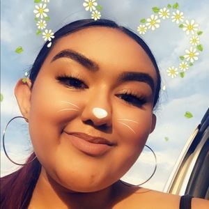 Meet your Posher, Lizeth